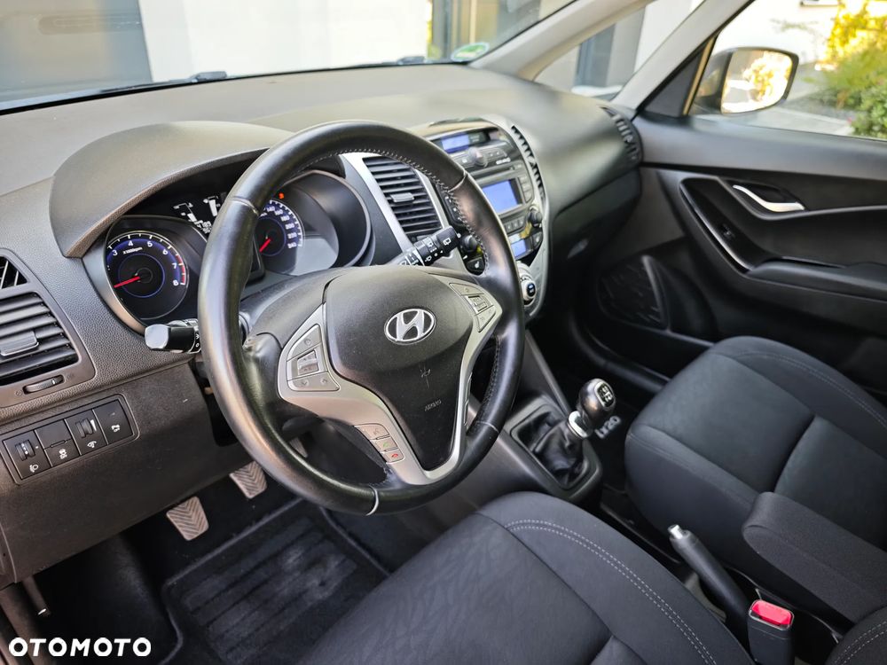 Hyundai ix20 1.6 Comfort - 14