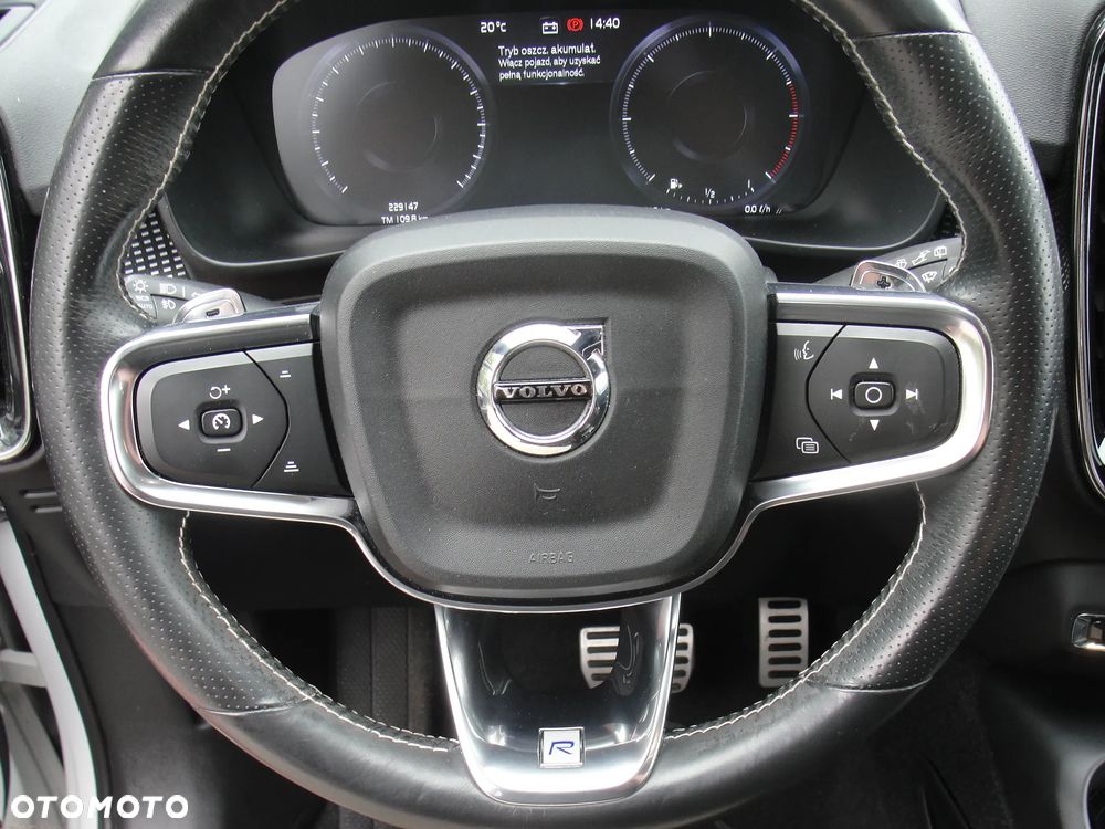 Volvo XC 40 D4 AWD Geartronic R-Design - 14