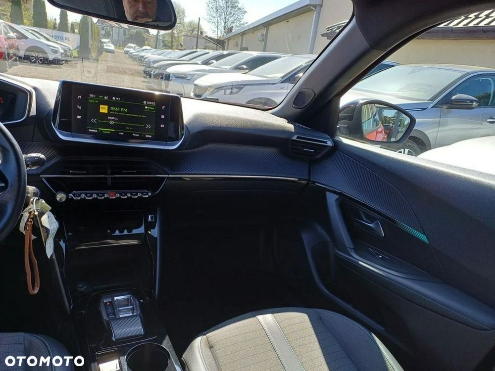 Peugeot 2008 1.2 PureTech Allure Pack S&S EAT8 - 23