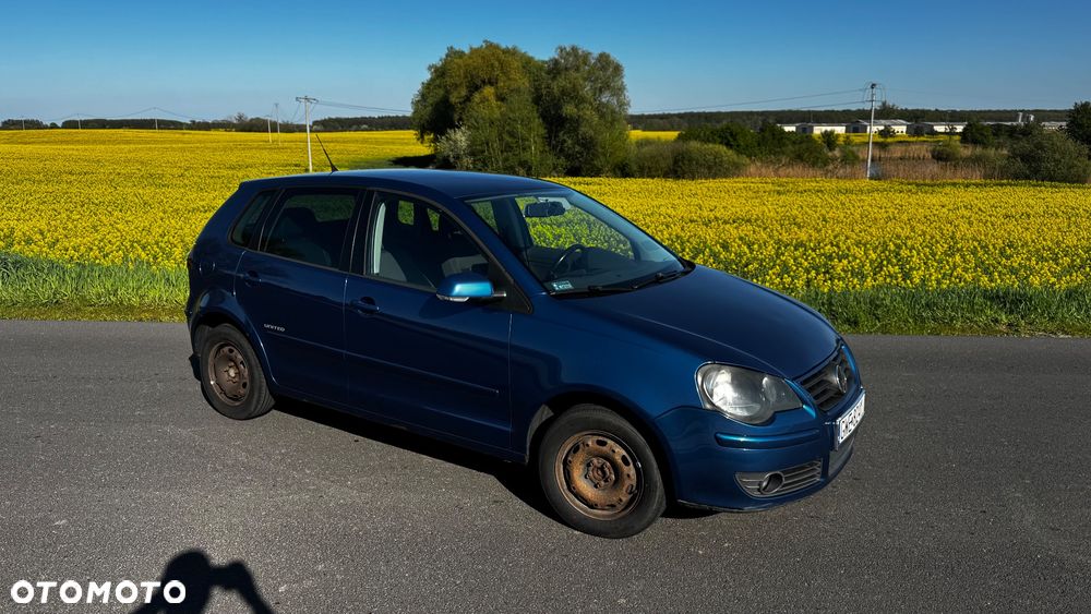 Volkswagen Polo 1.4 TDI Comfortline - 2