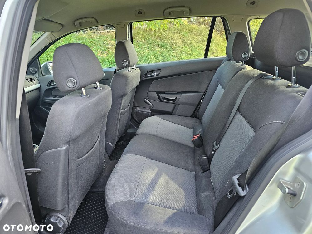 Opel Astra - 17