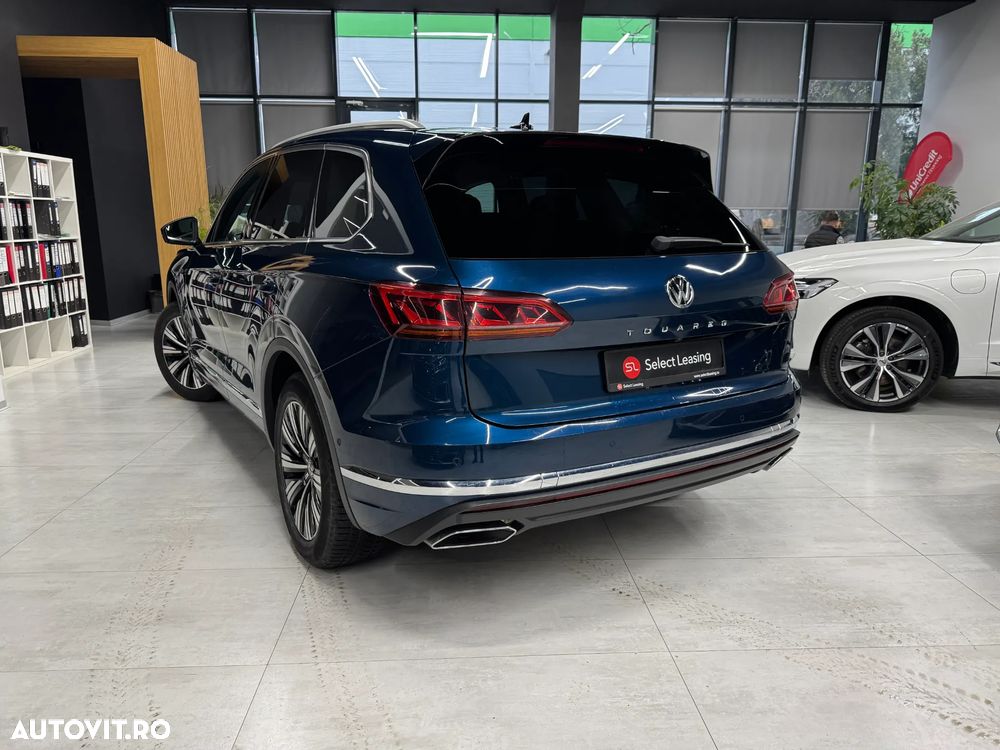 Volkswagen Touareg - 4