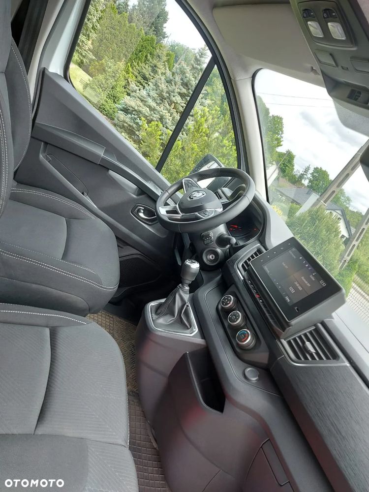Renault Trafic - 4