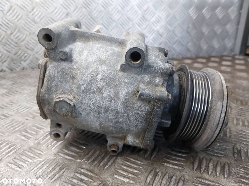 SPRĘŻARKA KOMPRESOR KLIMATYZACJI FORD FOCUS MK1 1.6 16V - 3