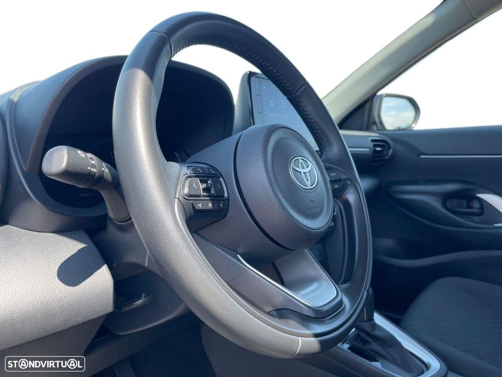 Toyota Yaris Cross 1.5 HDF Comfort - 10