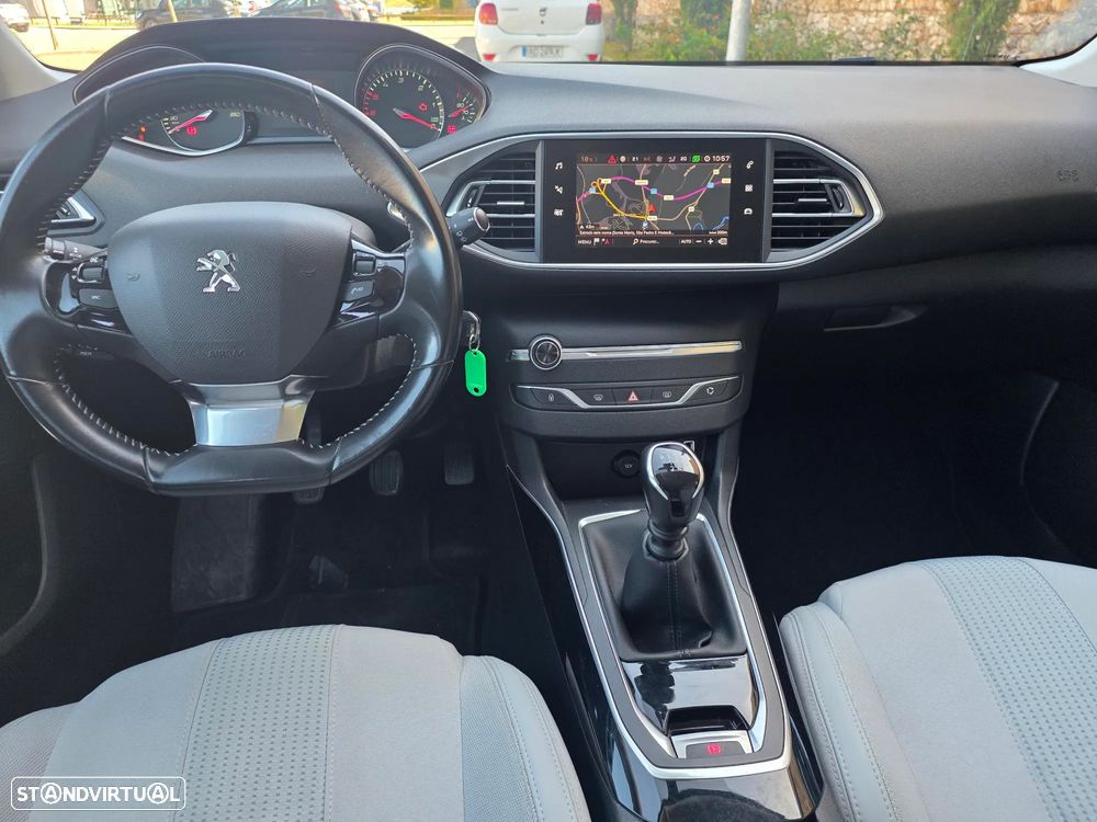 Peugeot 308 SW - 20