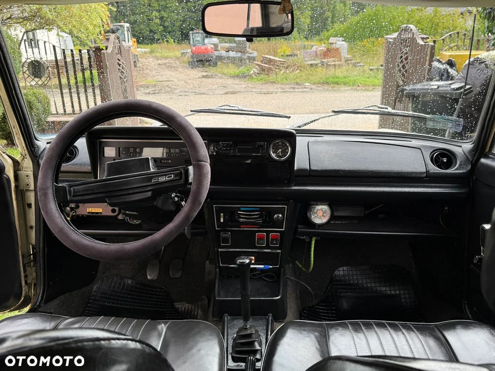 Fiat 125p - 22