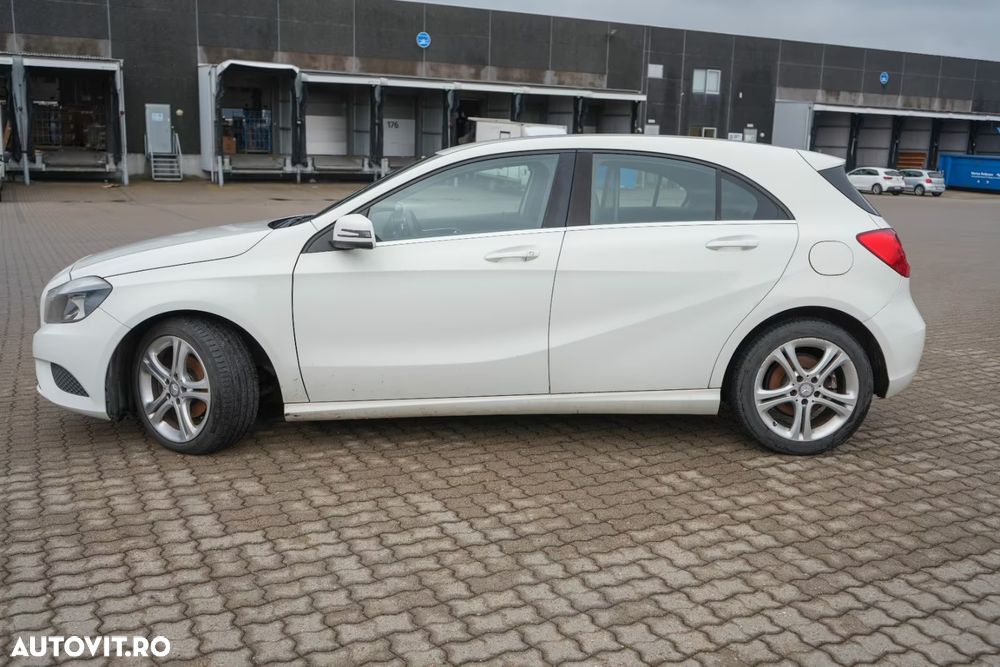 Mercedes-Benz A 180 d 7G-DCT Style - 7