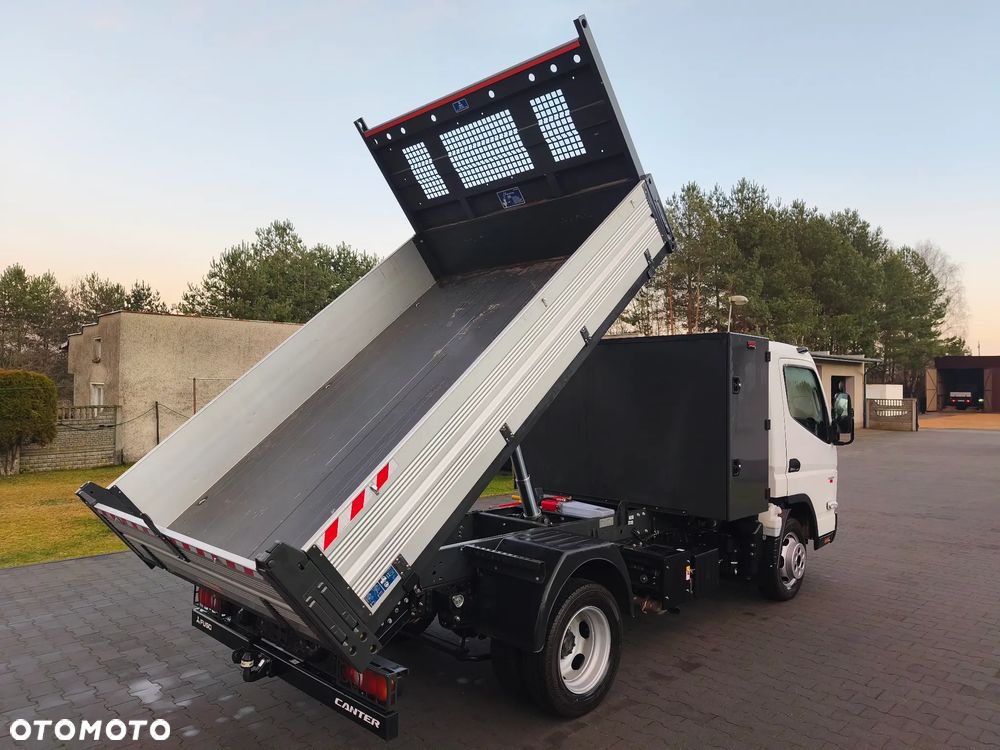 Mitsubishi Fuso Canter - 34