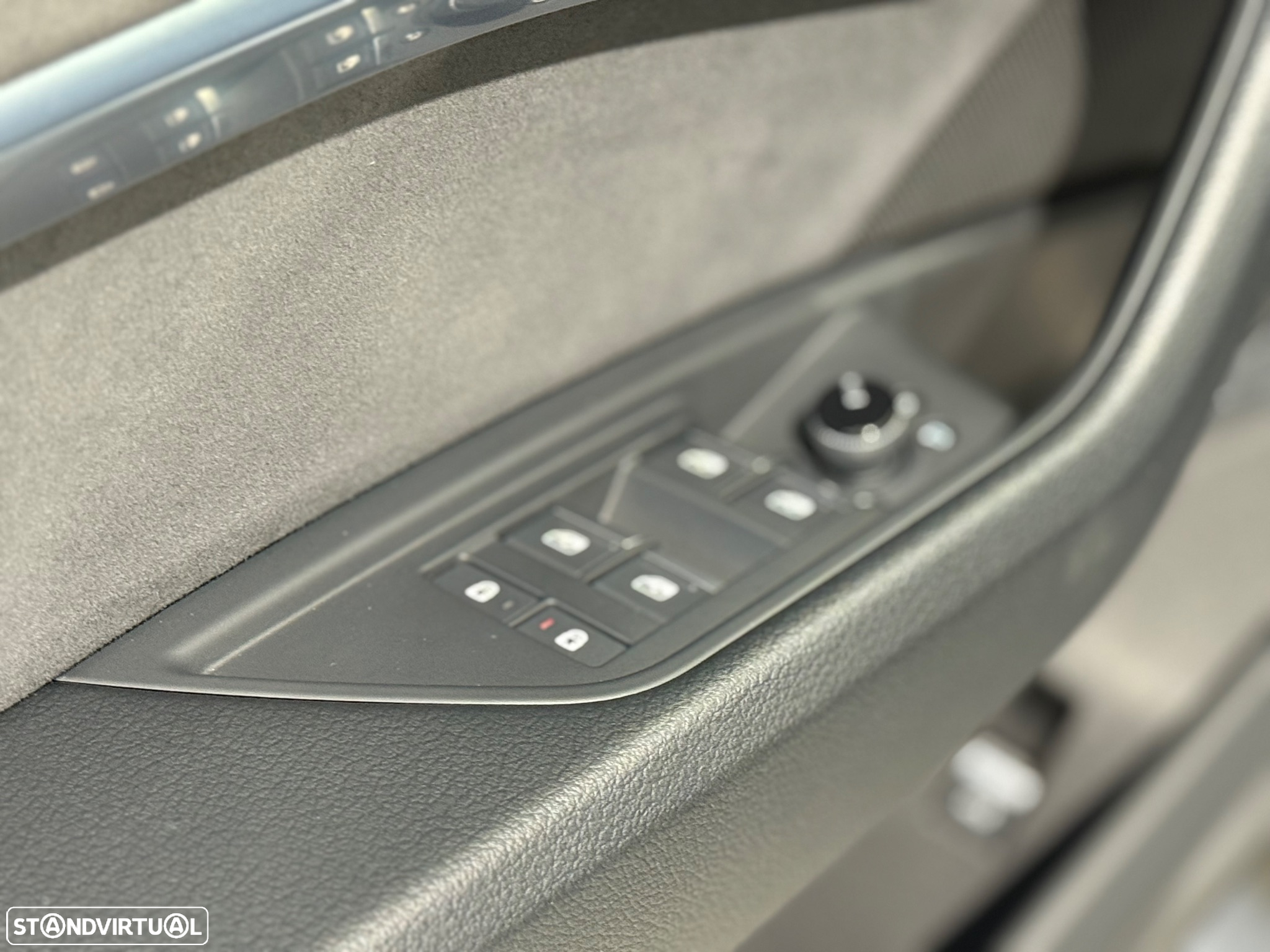 Audi Q8 e-Tron 50 quattro S line - 23
