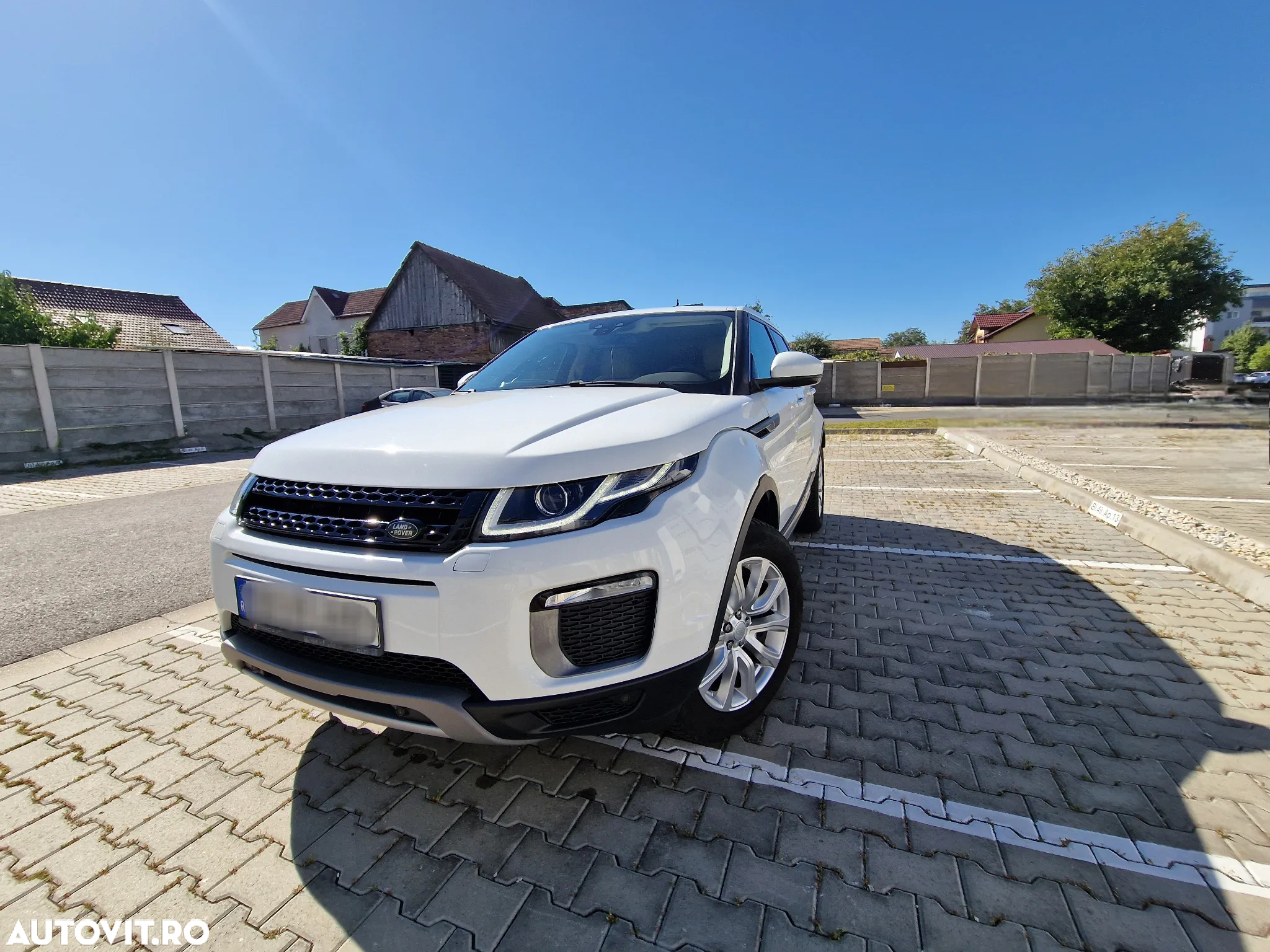 Land Rover Range Rover Evoque - 14