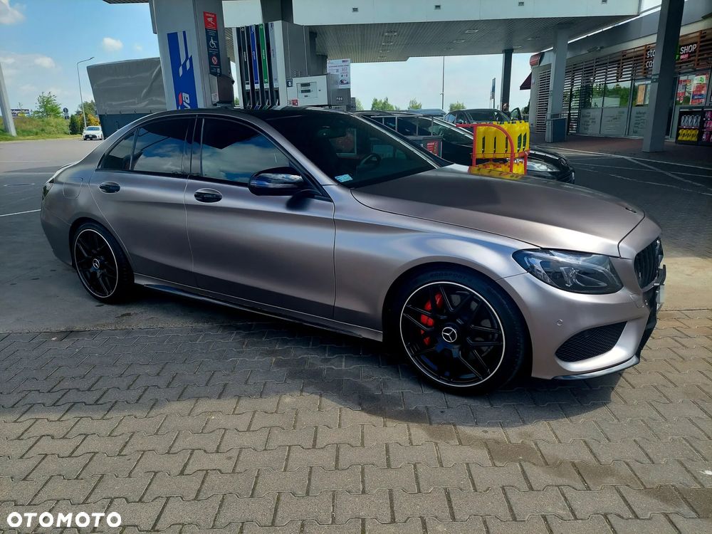 Mercedes-Benz Klasa C 300 7G-TRONIC AMG Line - 14