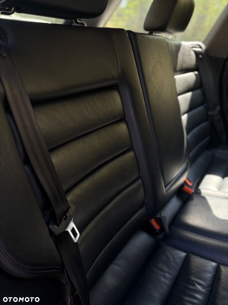 Audi S6 Avant - 26