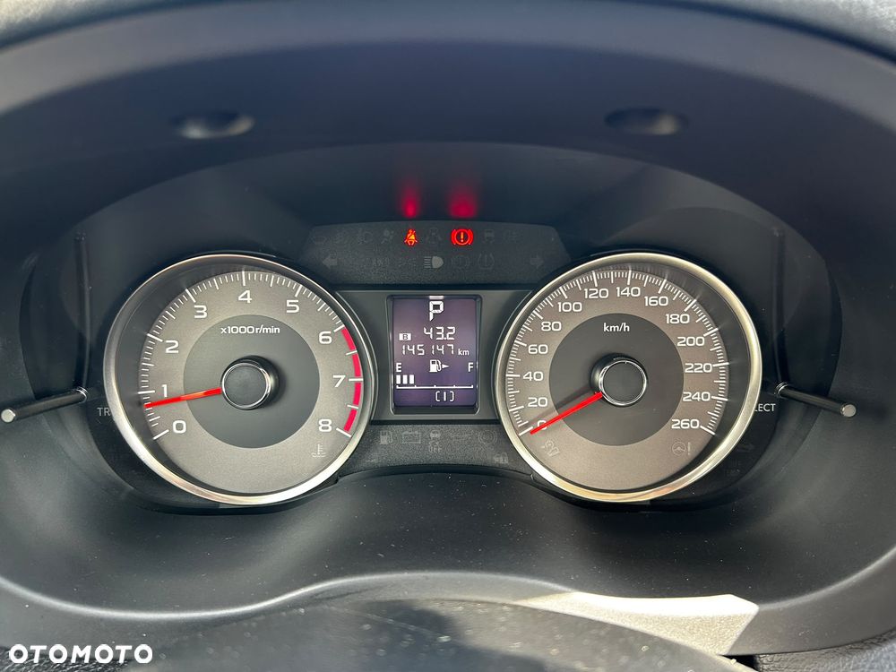 Subaru Forester 2.0XT Platinum Lineartronic - 16