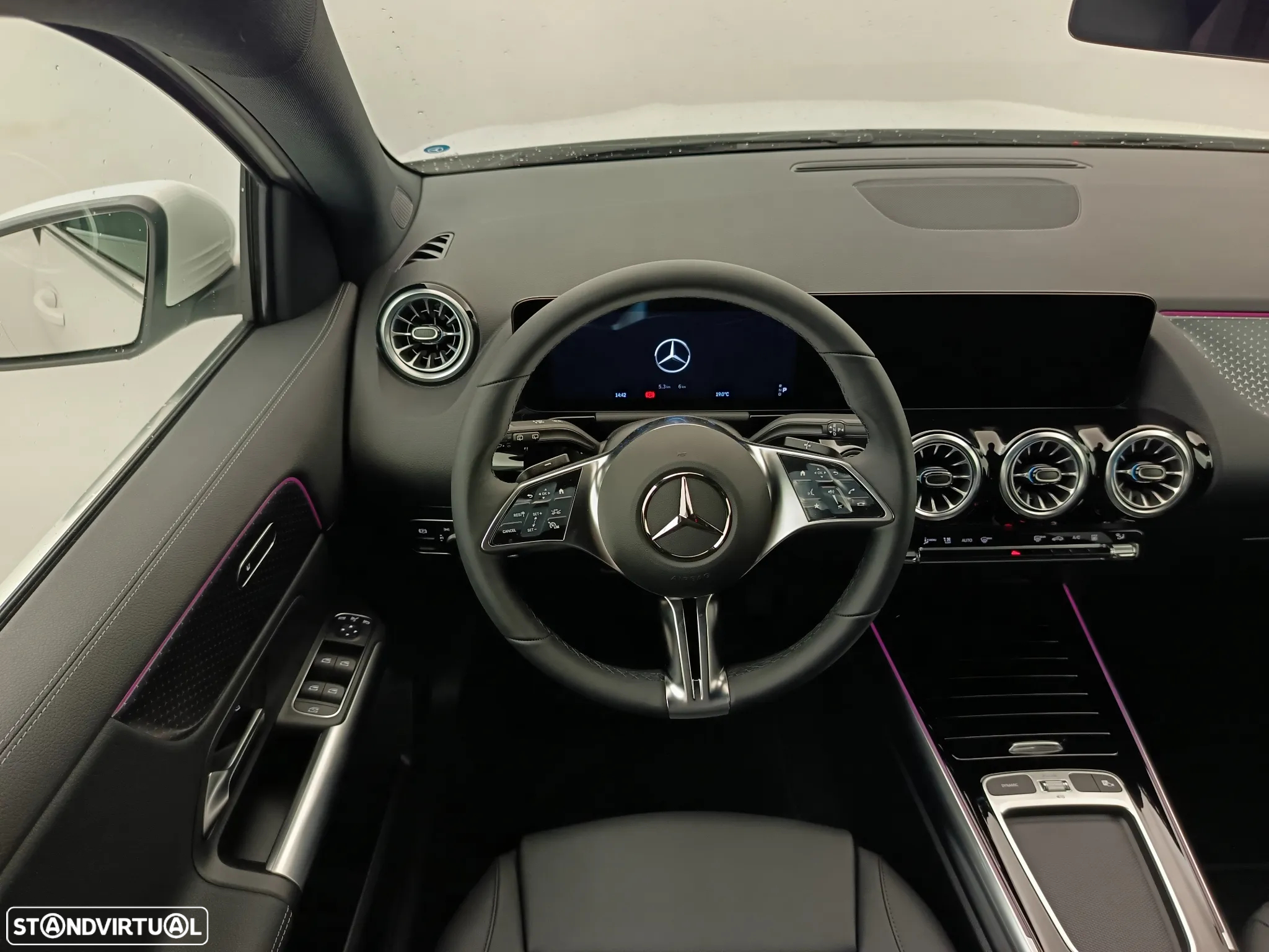Mercedes-Benz EQA 250+ Progressive - 19