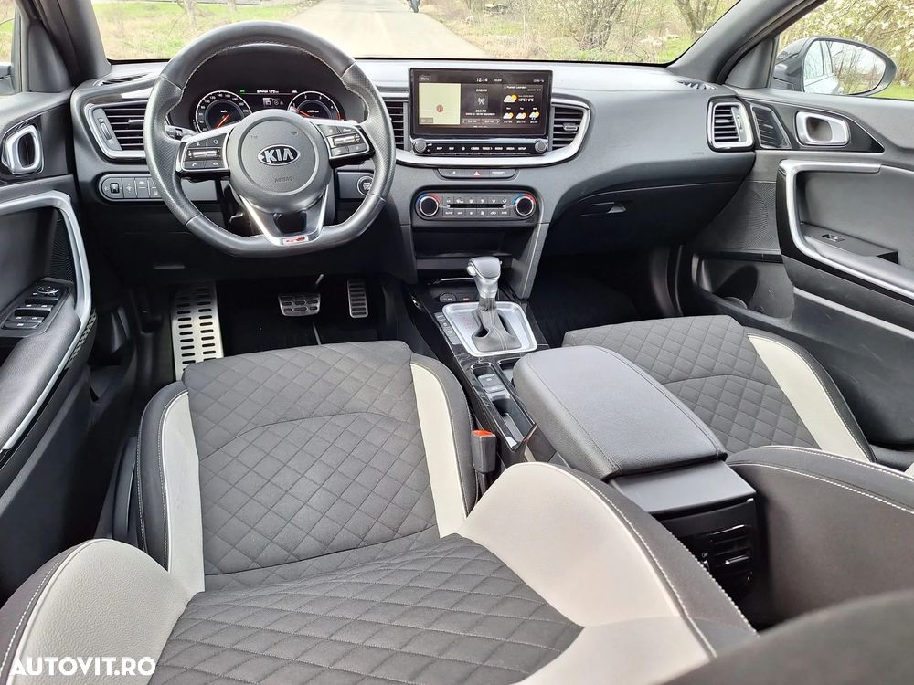 Kia Pro Ceed ProCeed 1.6 CRDi DCT7 SCR GT LINE - 25