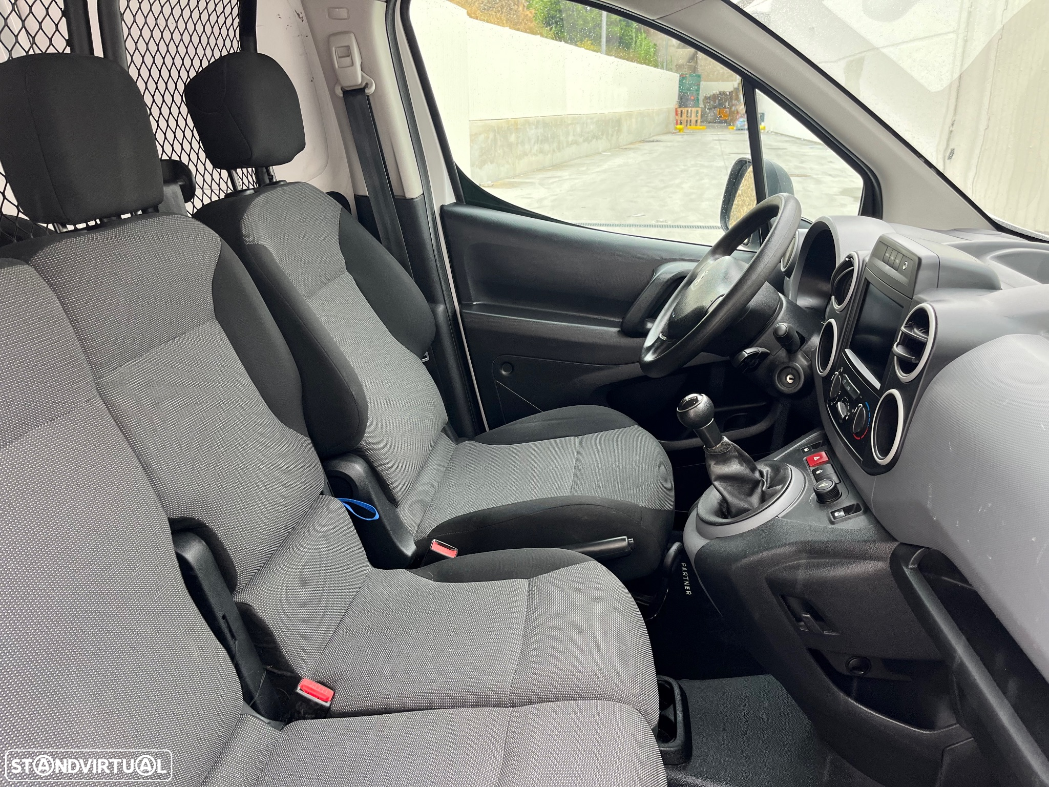 Peugeot Partner 1 6 HDI longa c/ iva dedutível - 35