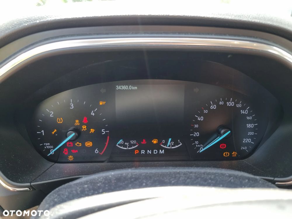 Ford Focus 2.0 EcoBlue Active - 11