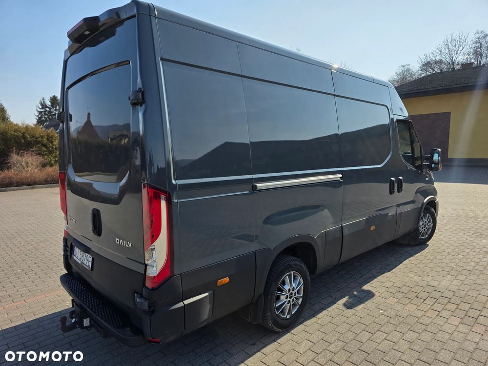 Iveco IVECO DAILY 35S18HA8 V – L3H2 - 3