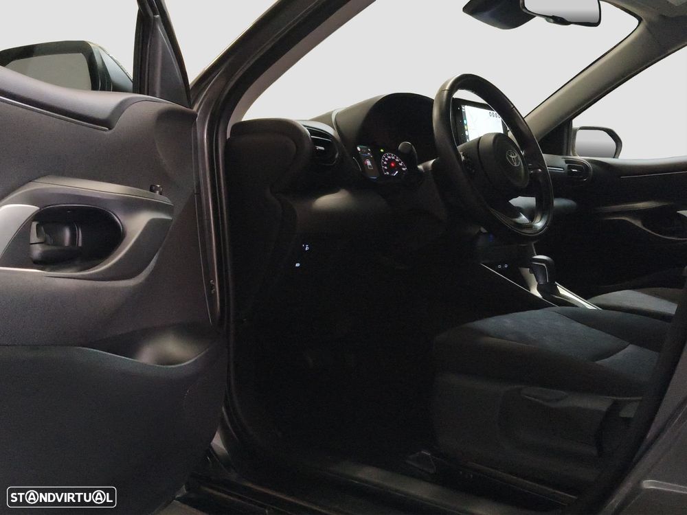 Toyota Yaris 1.5 HDF Comfort Plus - 15