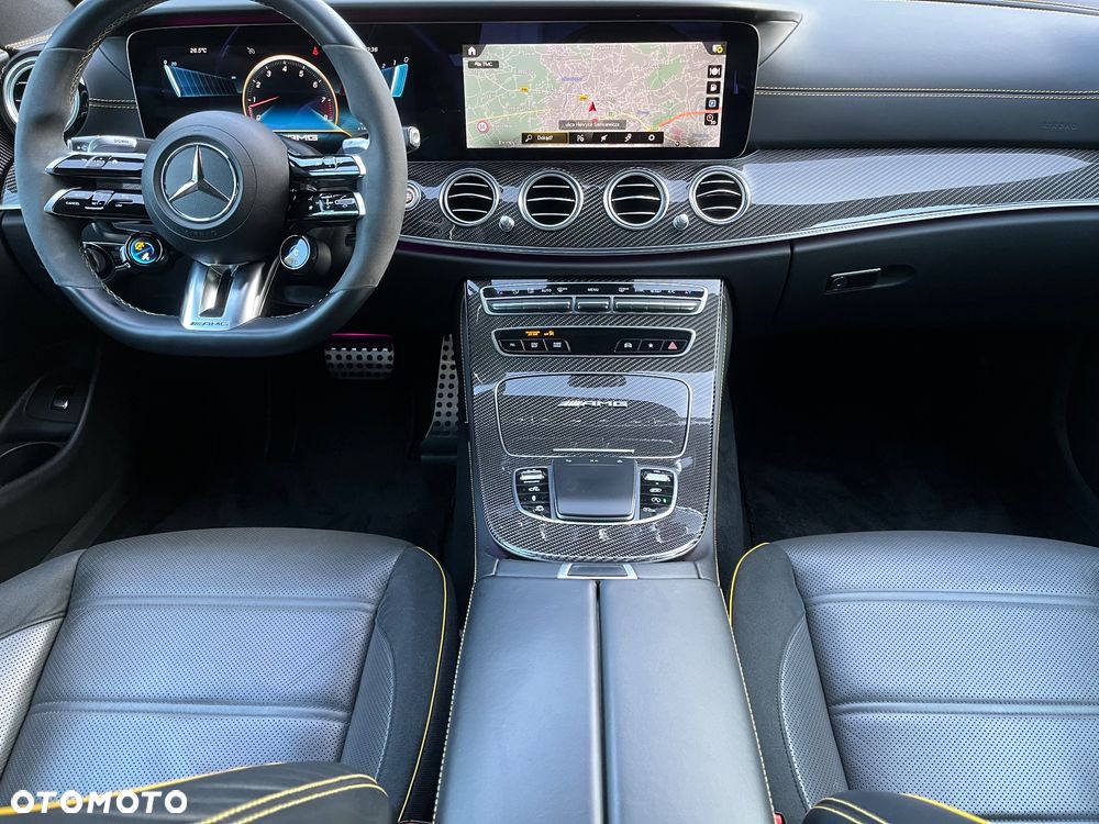Mercedes-Benz Klasa E - 28