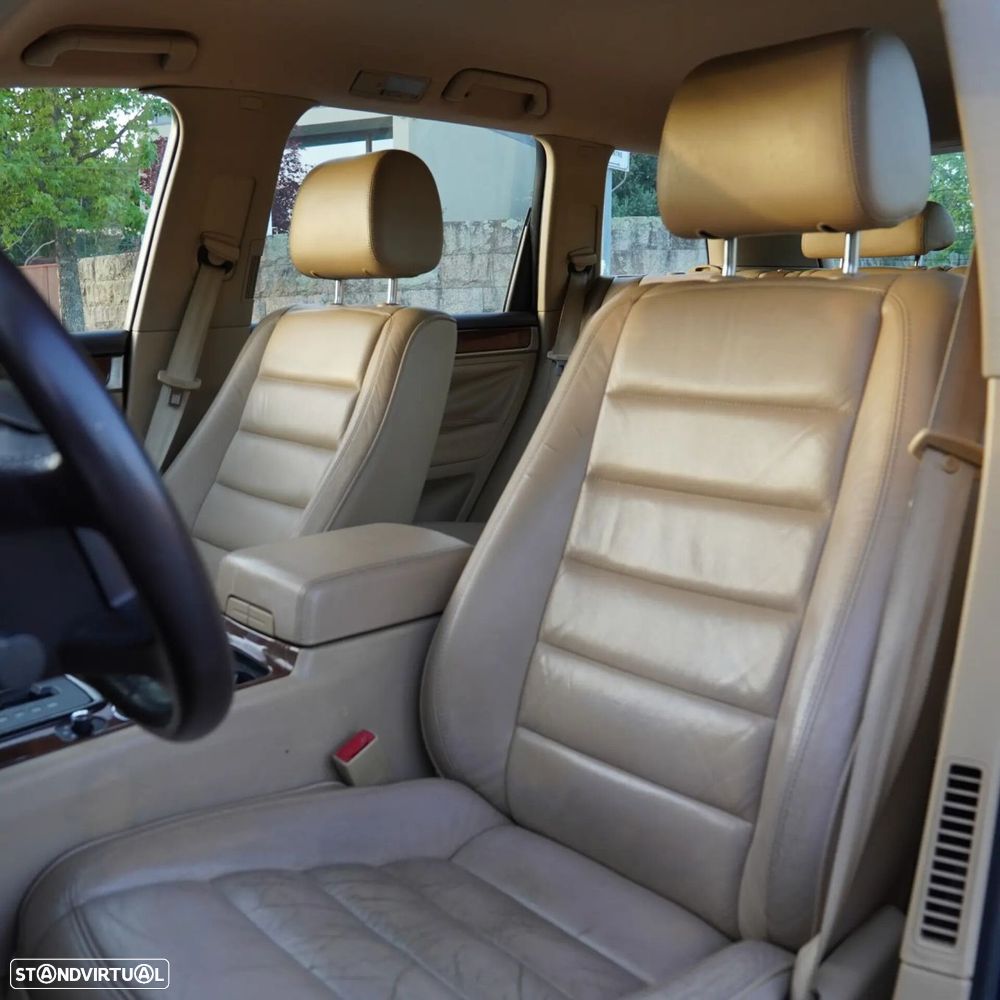 VW Touareg 2.5 TDi Tiptronic - 10