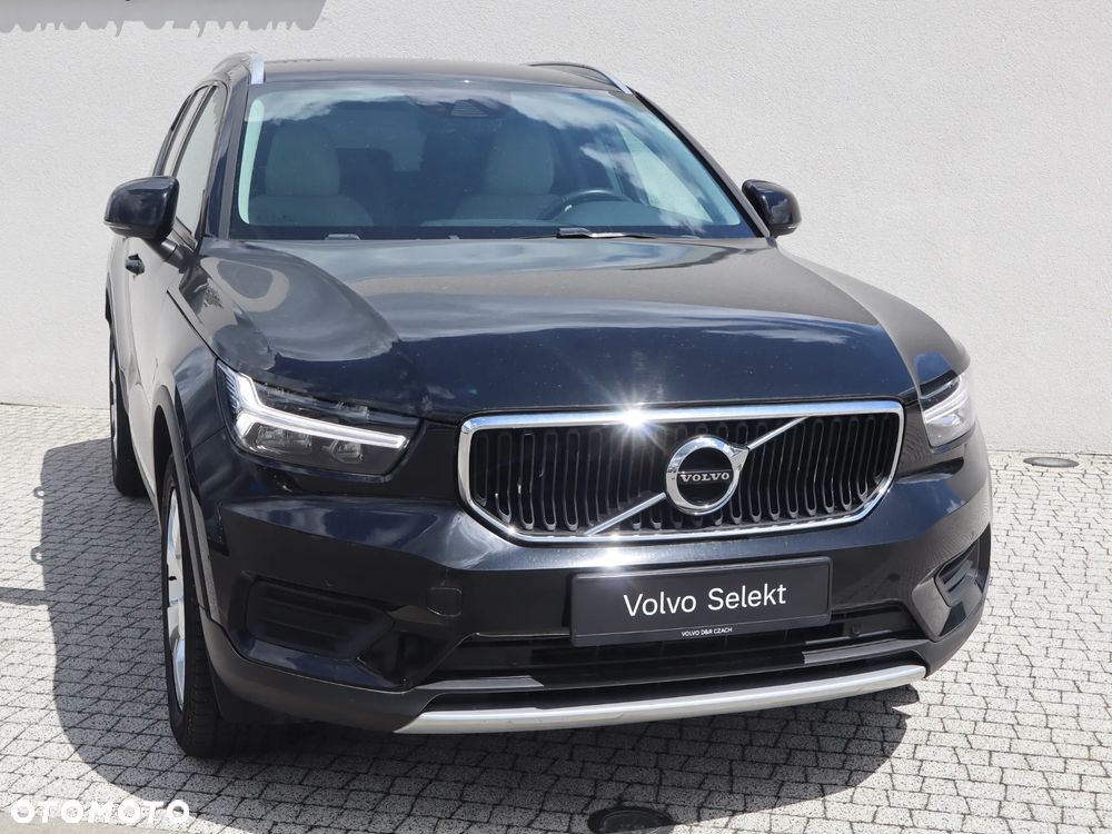 Volvo XC 40 T3 Momentum - 8