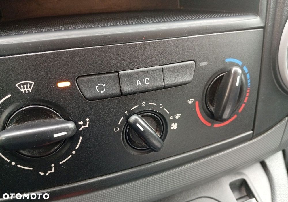 Citroën Berlingo - 23