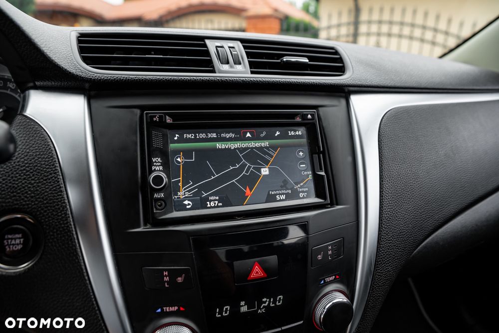 Suzuki Kizashi 2.4 4x4 CVT Sport - 34