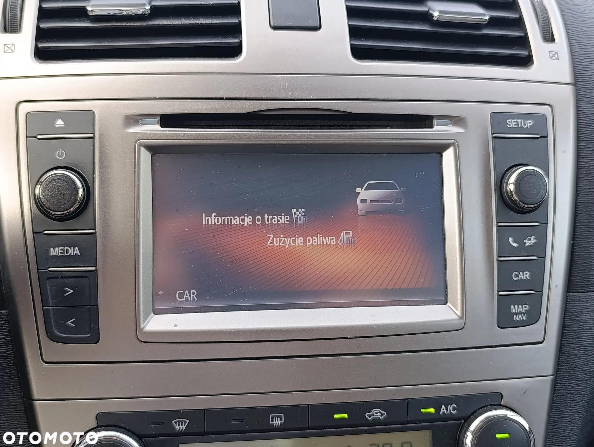Toyota Avensis 2.2 D-4D Prestige - 17