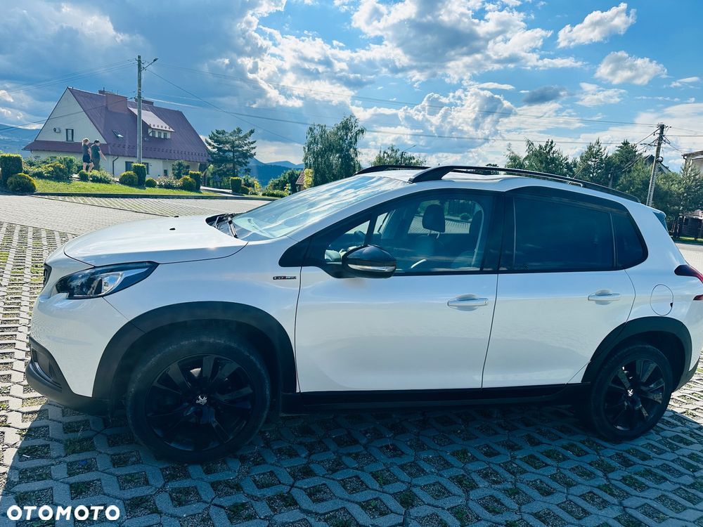 Peugeot 2008 1.2 Pure Tech GPF Allure S&S EAT6 - 12