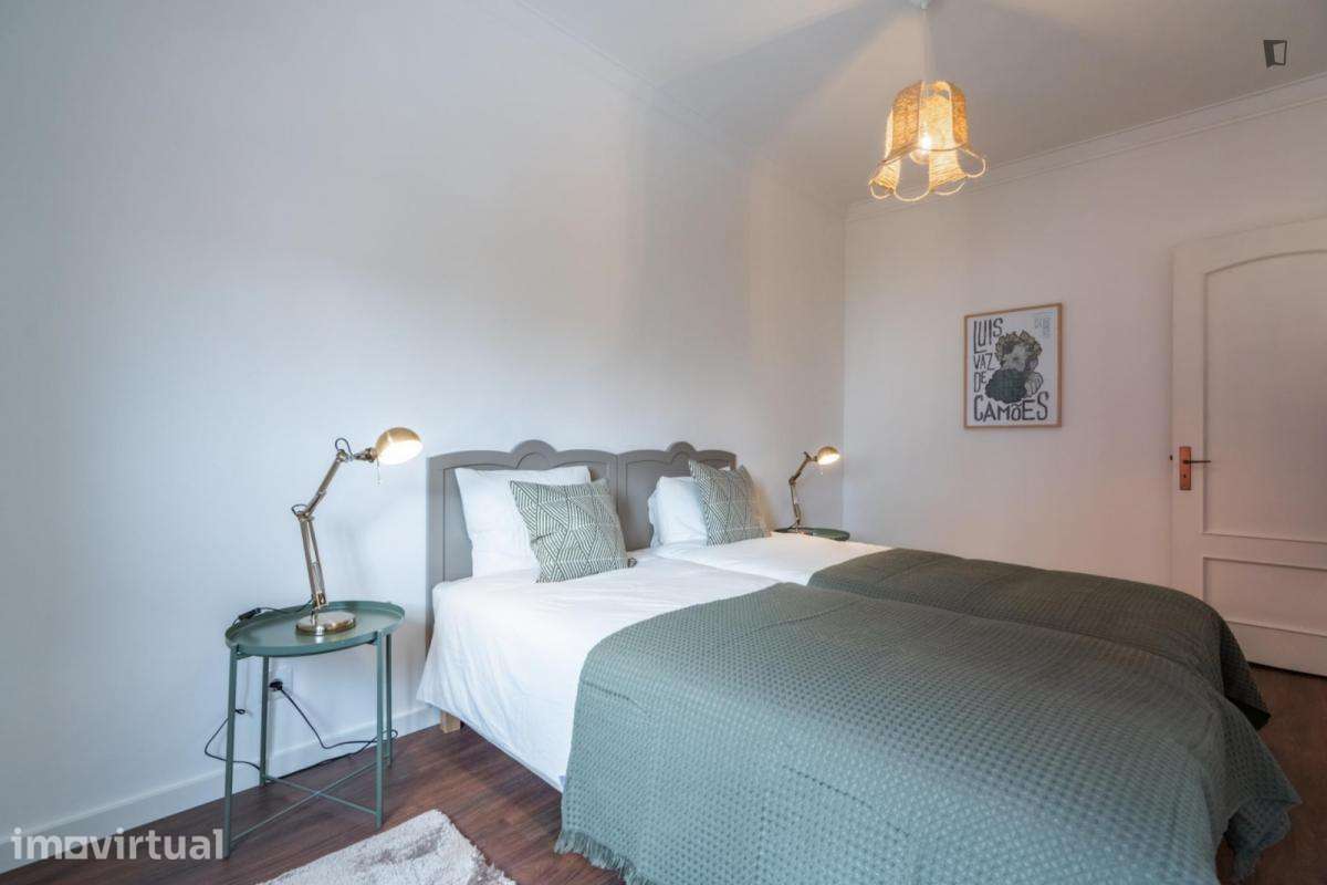 Apartamento com 2 quartos - localizado em Campo de Ourique Lisbon - Grande imagem: 3/23