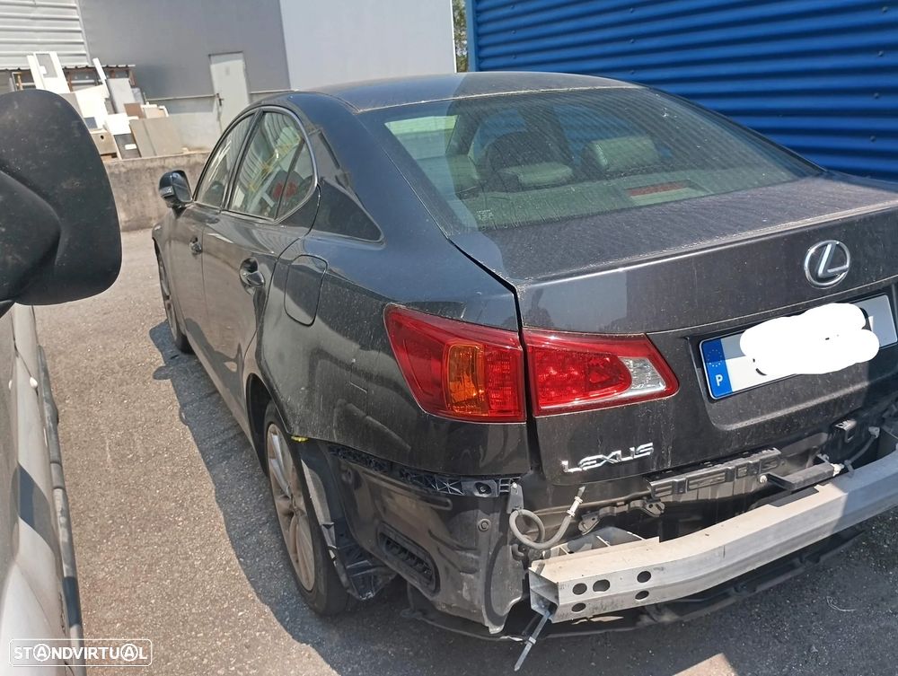Lexus IS 220 d Executive 5G - 4