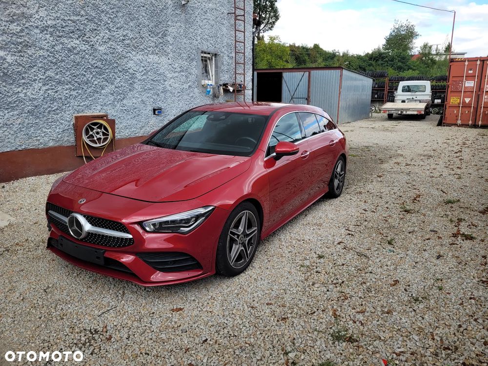 Mercedes-Benz CLA - 12