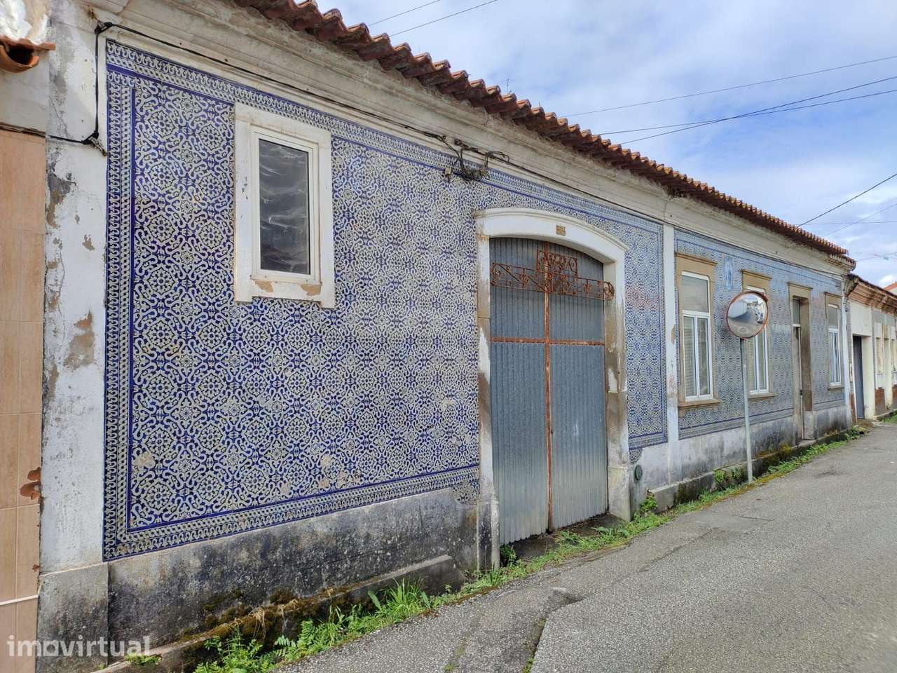 Moradia para reabilitar em Esgueira - Grande imagem: 2/14