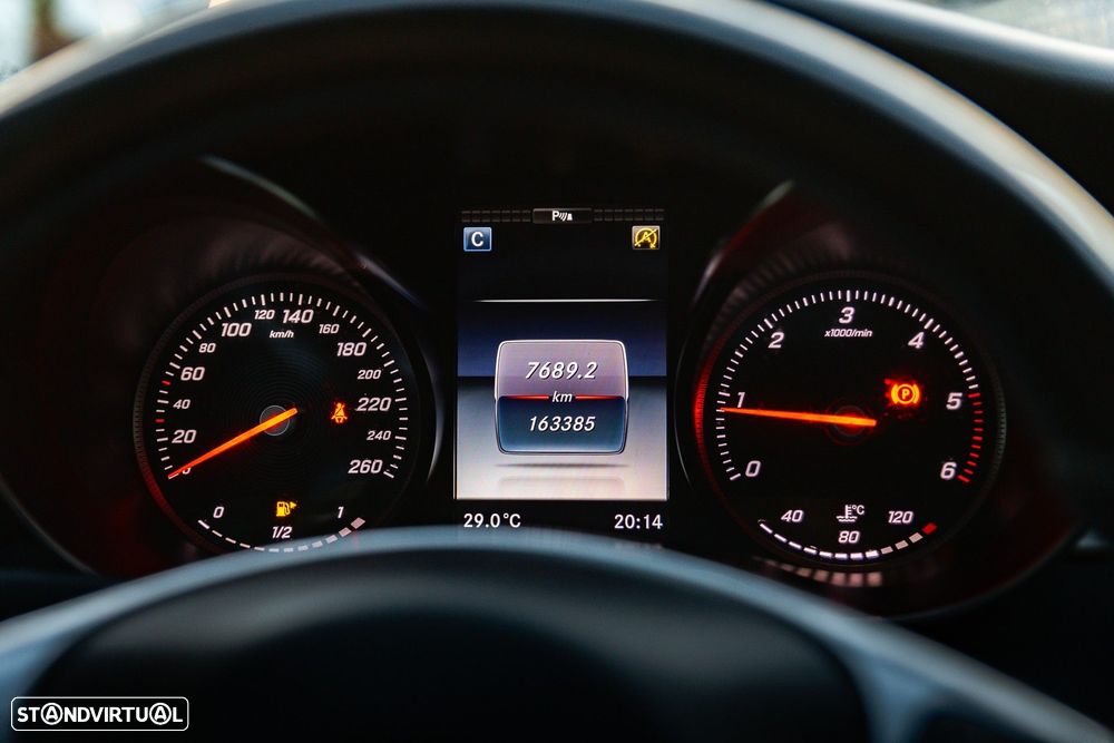 Mercedes-Benz C 180 d AMG Line - 17