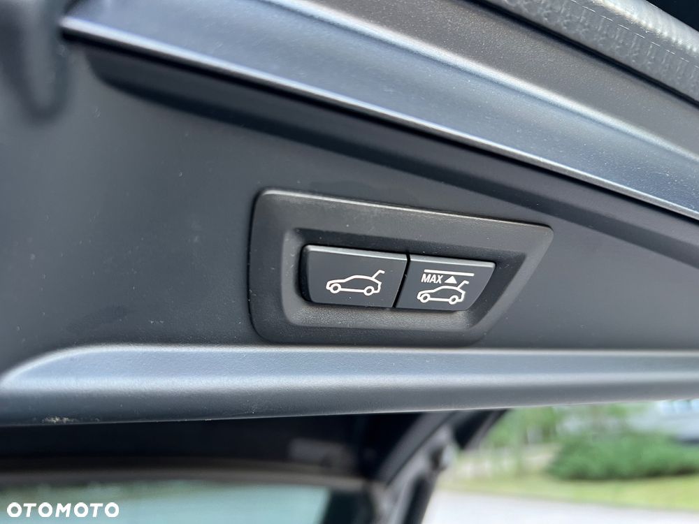 BMW 5GT 530d xDrive Luxury Line - 12