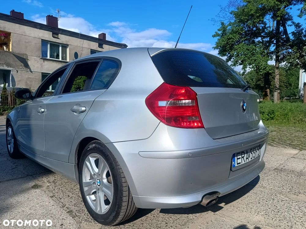 BMW Seria 1 116i - 4