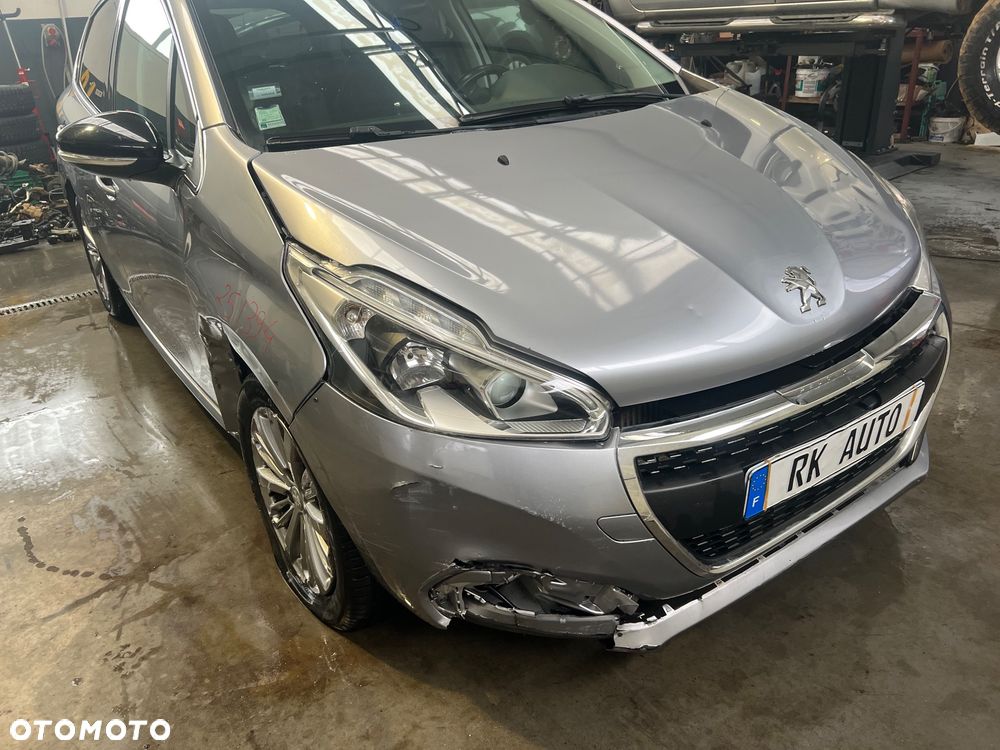 Peugeot 208 PureTech 110 Stop & Start Tech Edition - 8