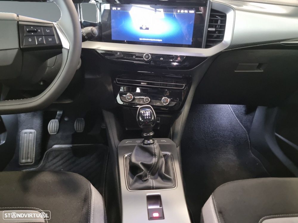 Opel Mokka 1.2 T Edition — fotografia 11