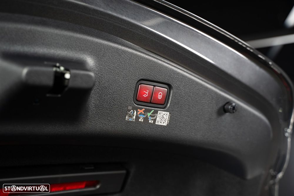 Mercedes-Benz CLE 300 e 9G-TRONIC Edition AMG Line - 58