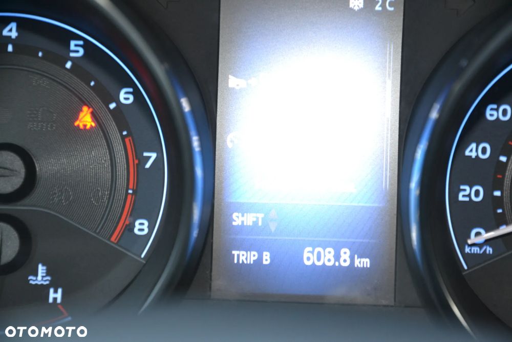 Toyota Auris 1.6 Selection - 14