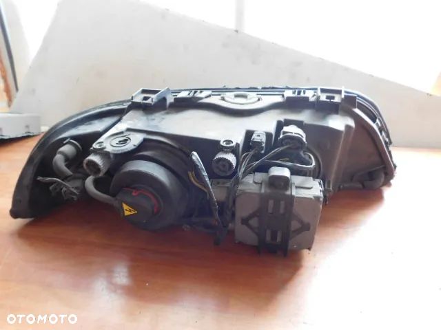 lampa lewa przód BMW E39 XENON  EUROPA - 6