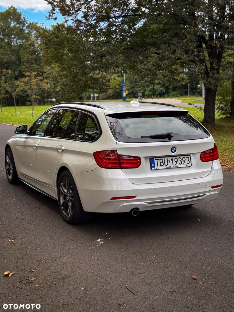 BMW Seria 3 ver-316d-sport-line-shadow - 11