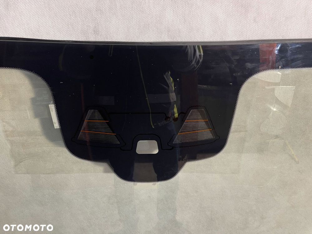 szyba przednia czołowa mercedes e w213 sedan hud acoustic solar po 2016- - 2