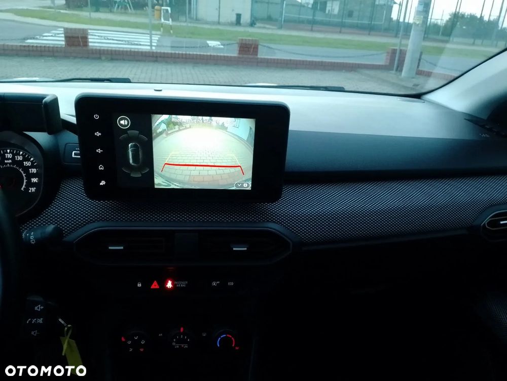 Dacia Sandero TCe 90 Expression - 11