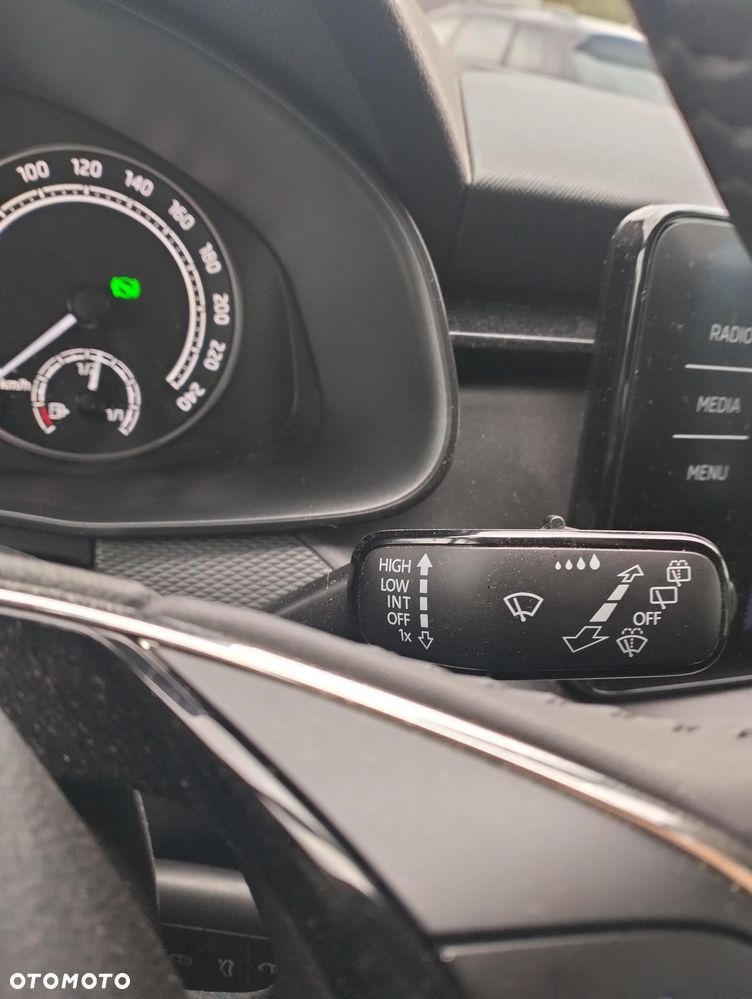 Skoda Kamiq 1.5 TSI Ambition DSG - 13