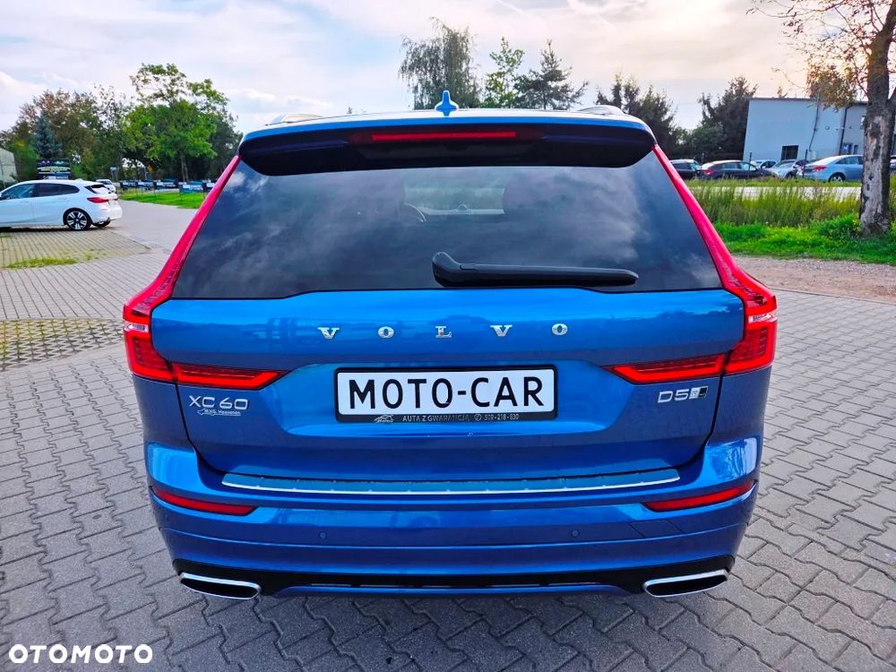 Volvo XC 60 D5 AWD Geartronic RDesign - 10