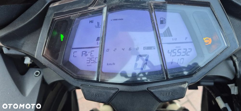 Yamaha R125 - 10