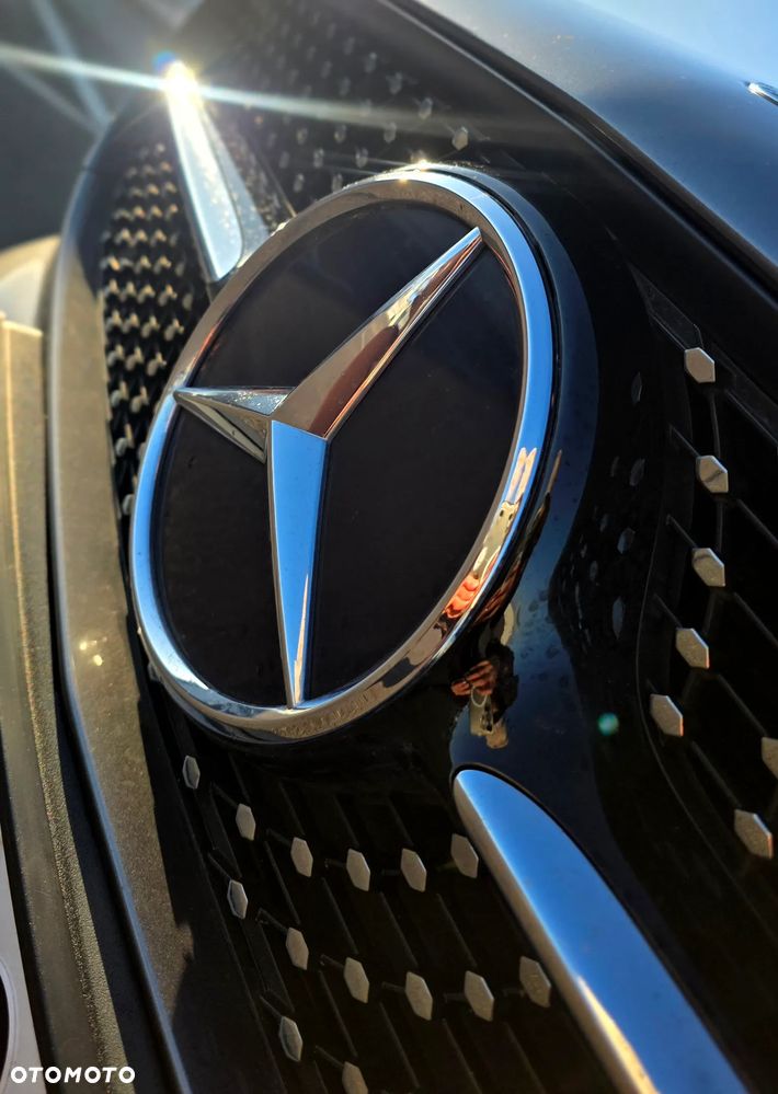 Mercedes-Benz CLA 200 d AMG Line 8G-DCT - 22